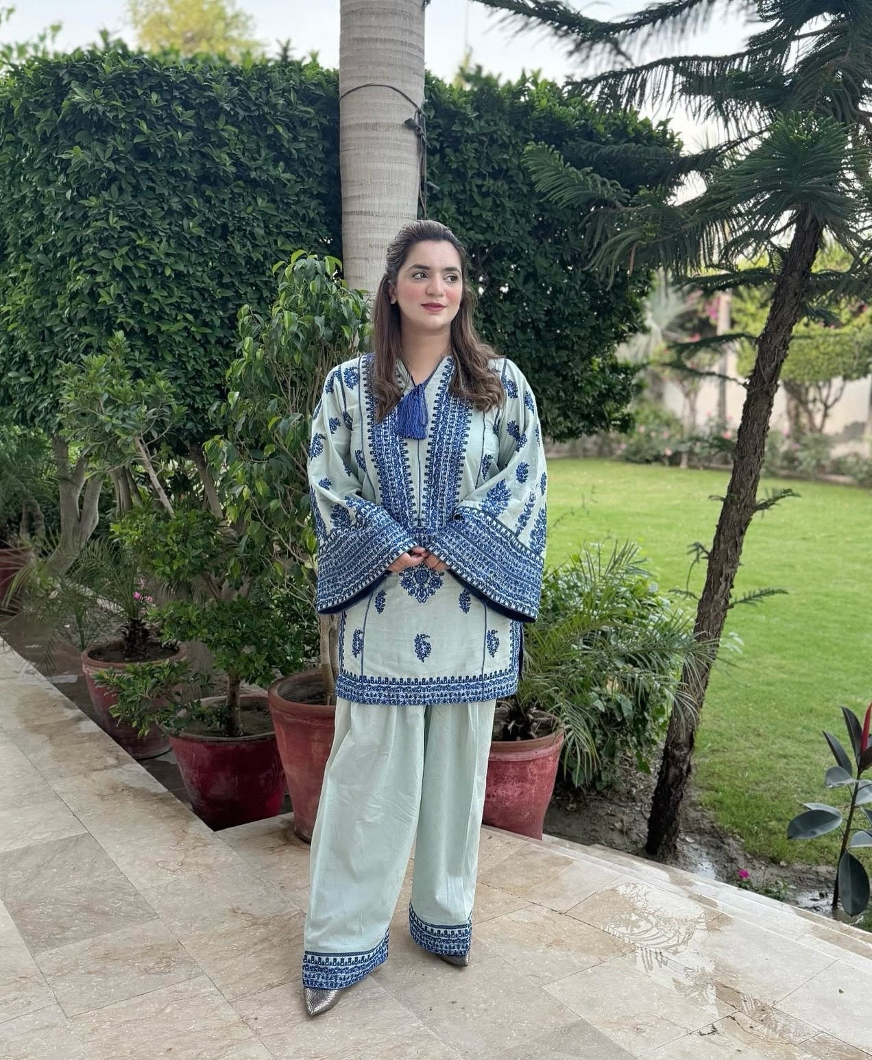 Jugnu Embroidered 2PC Set